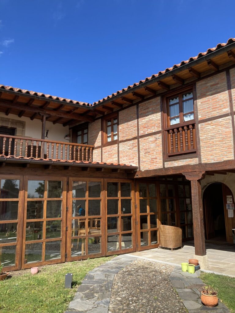 Exteriores - Posada La Casona de los Güelitos 5