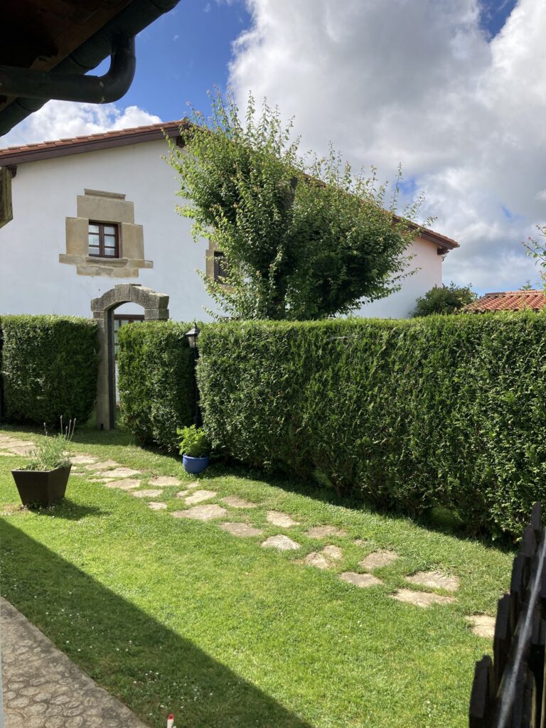 Exteriores - Posada La Casona de los Güelitos 11