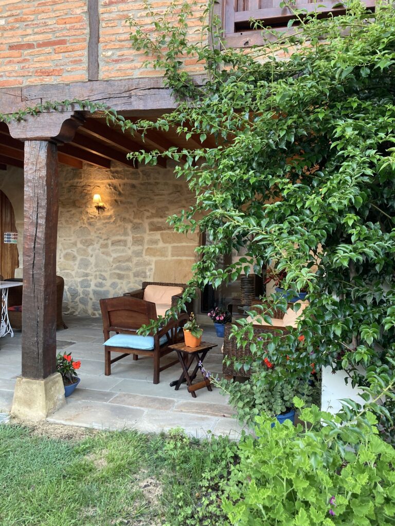 Exteriores - Posada La Casona de los Güelitos 12