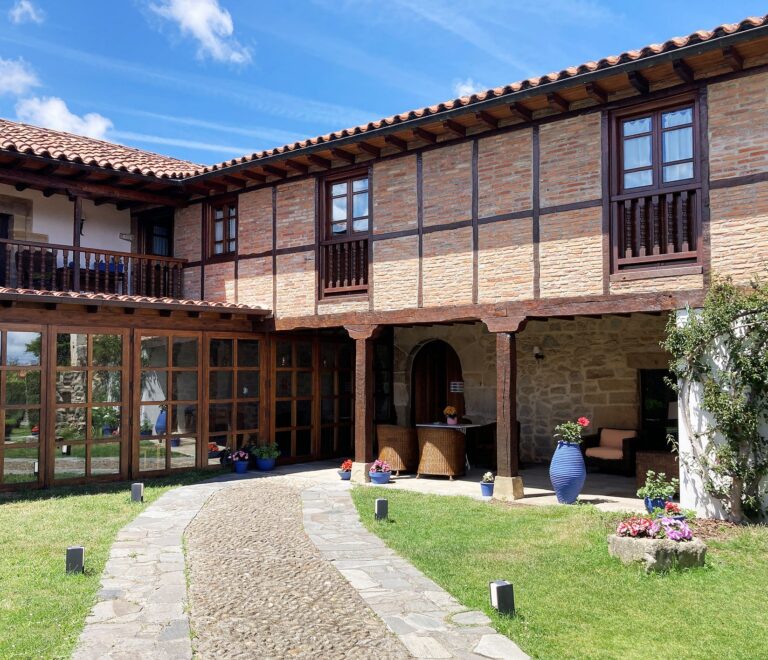 La Casona - Posada La Casona de los Güelitos 17